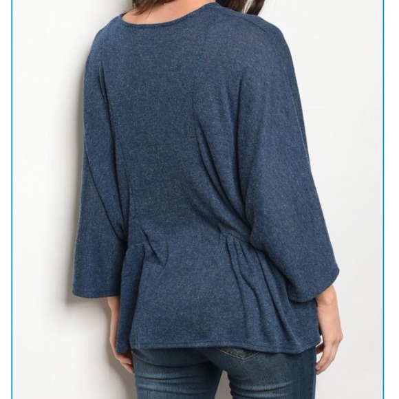 Navy Knit Top NWT - Picture 2 of 2